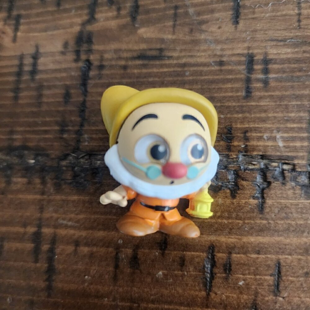 Disney Doorables Series 6 Rare "Doc" from Snow White and the Seven Dwarves
